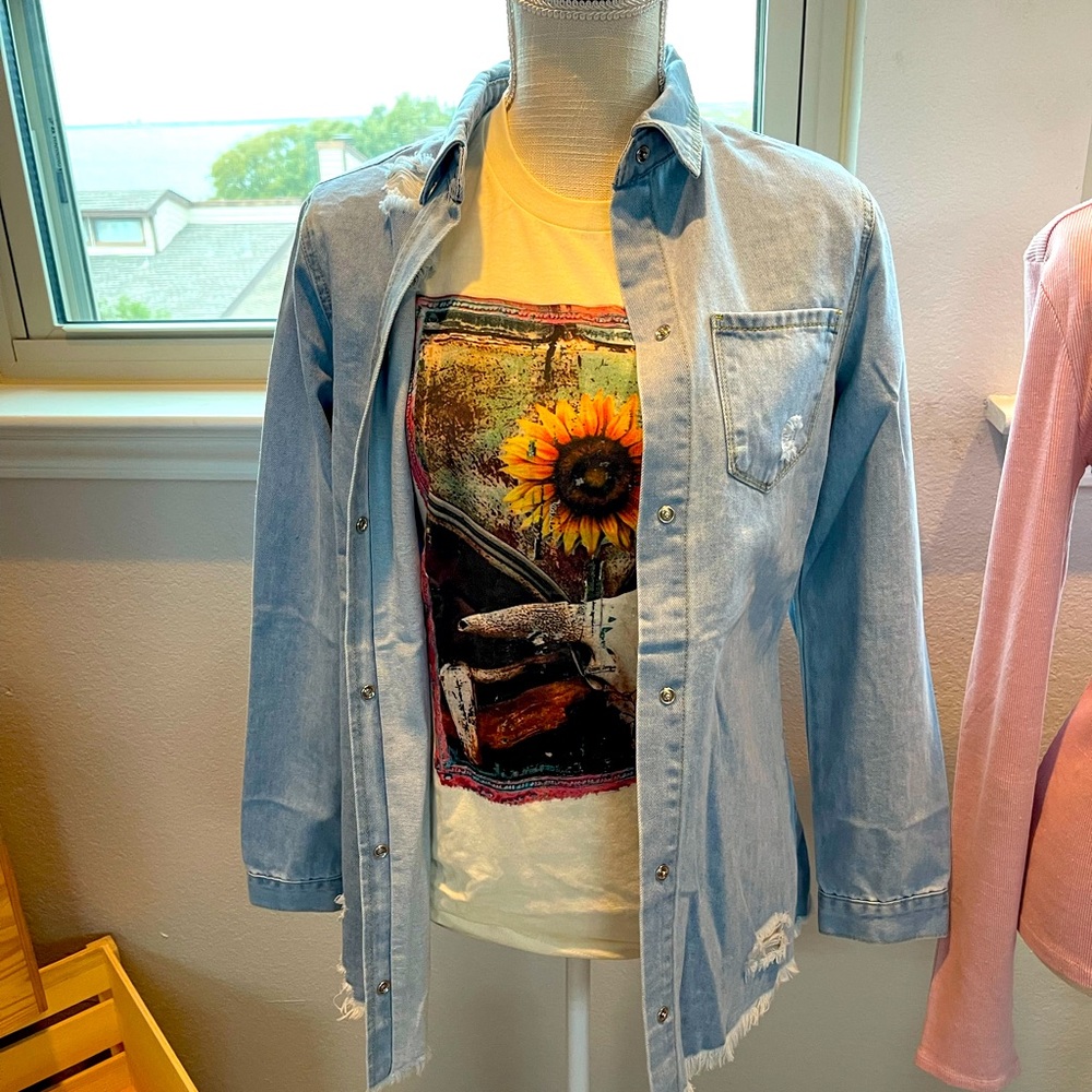 New!!! Small-2XL Sunflower Tees